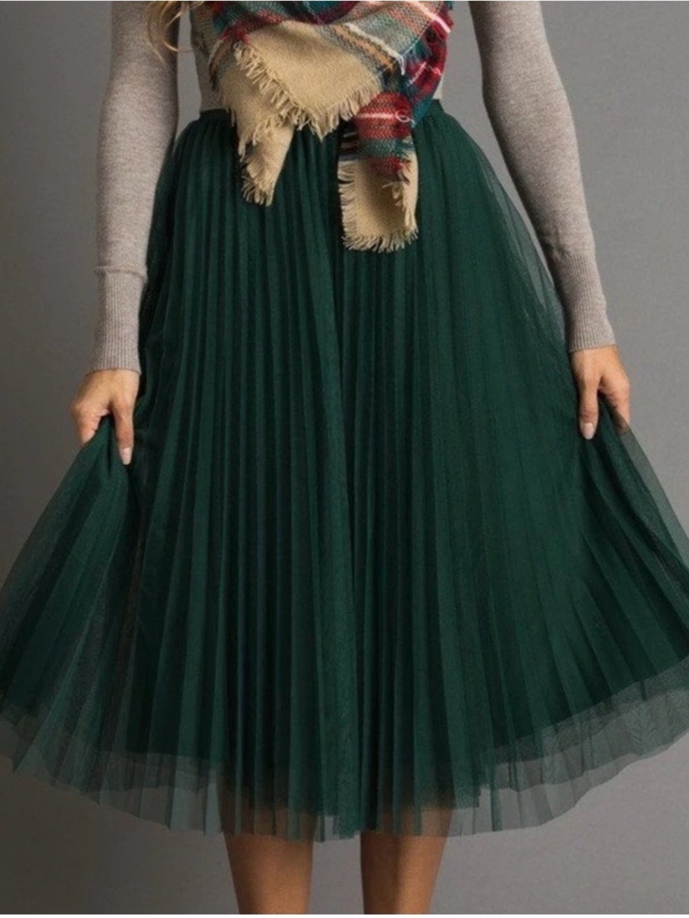 Morning Lavender Vienna Green pleated tulle midi skirt NWOT